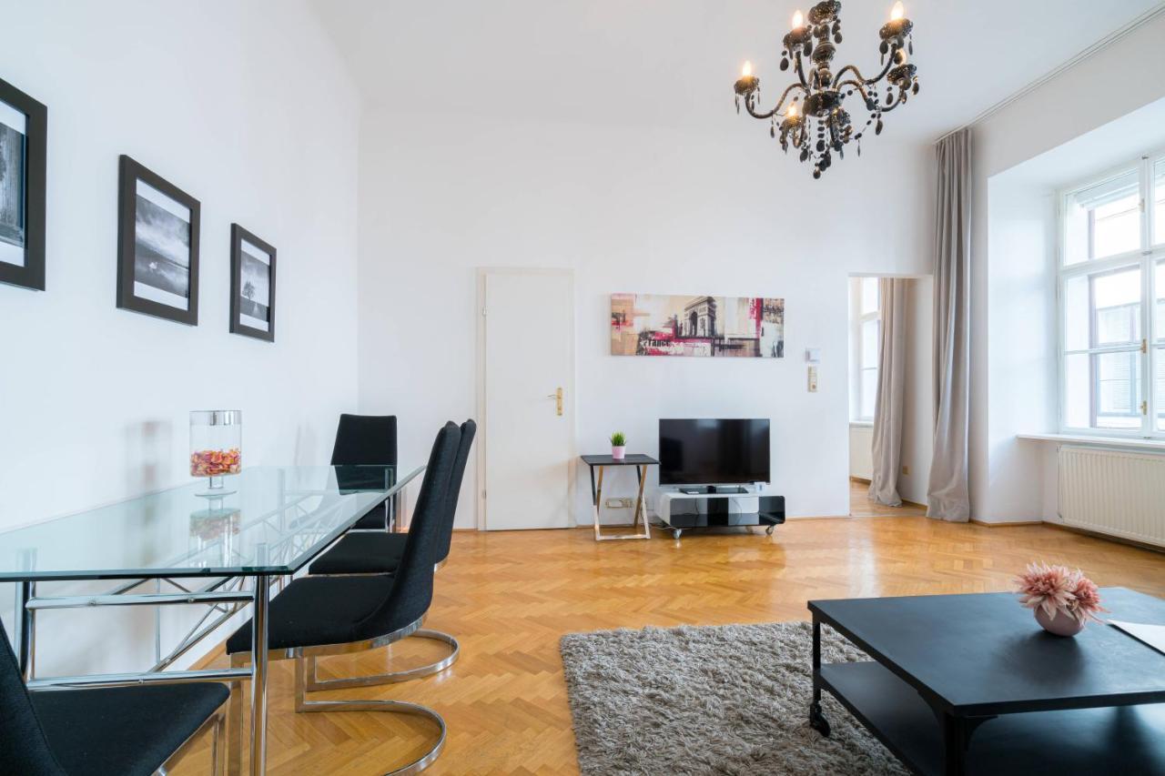 Vienna Residence, Volkstheater - Parliament Eksteriør bilde